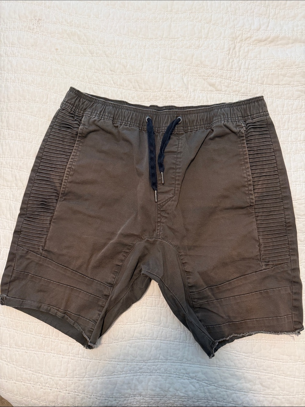 Zanerobe Dark Charcoal Ribbed Drawstring Athletic Shorts